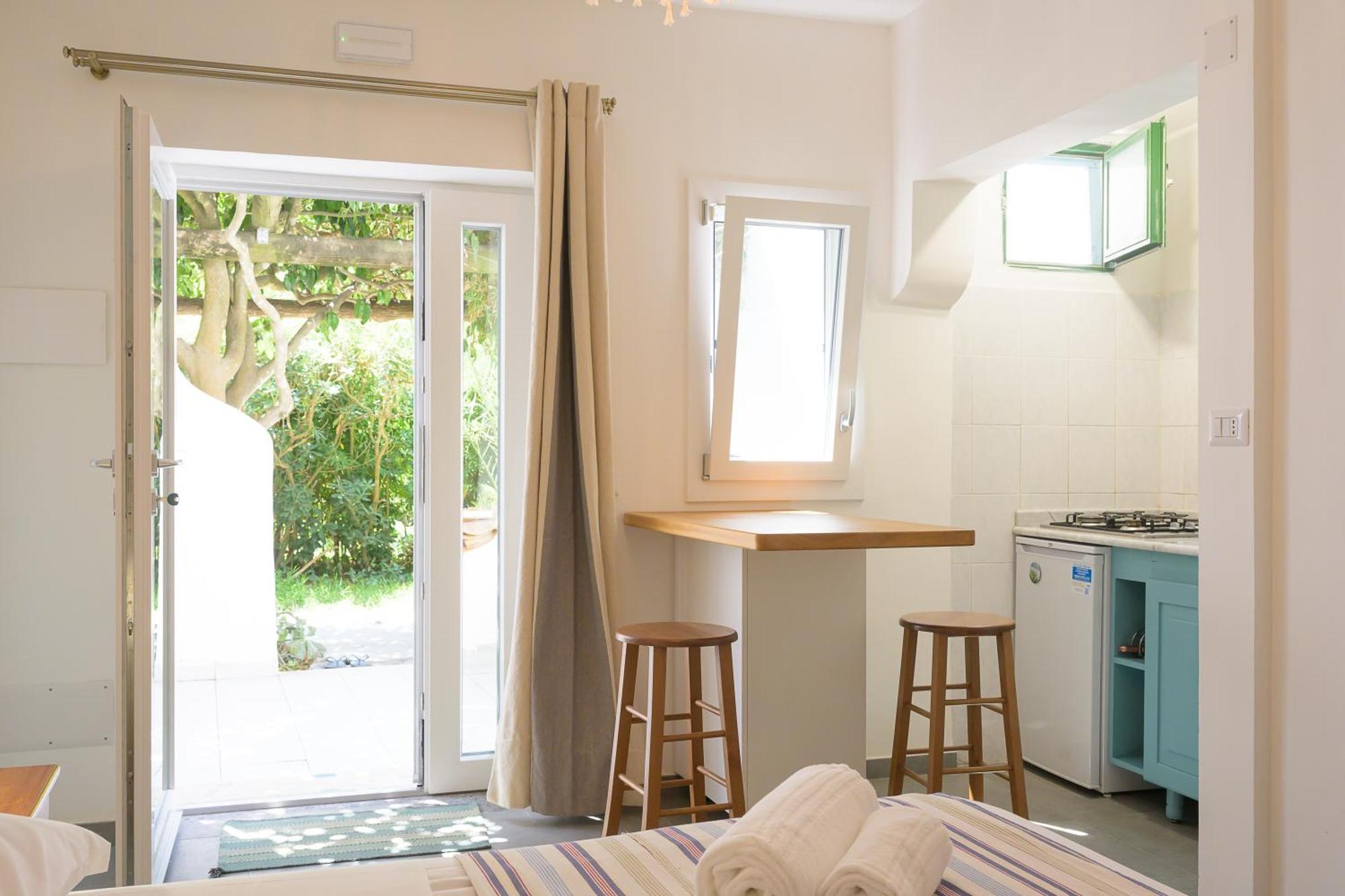 Aparthotel La Rosa Dei Venti Procida