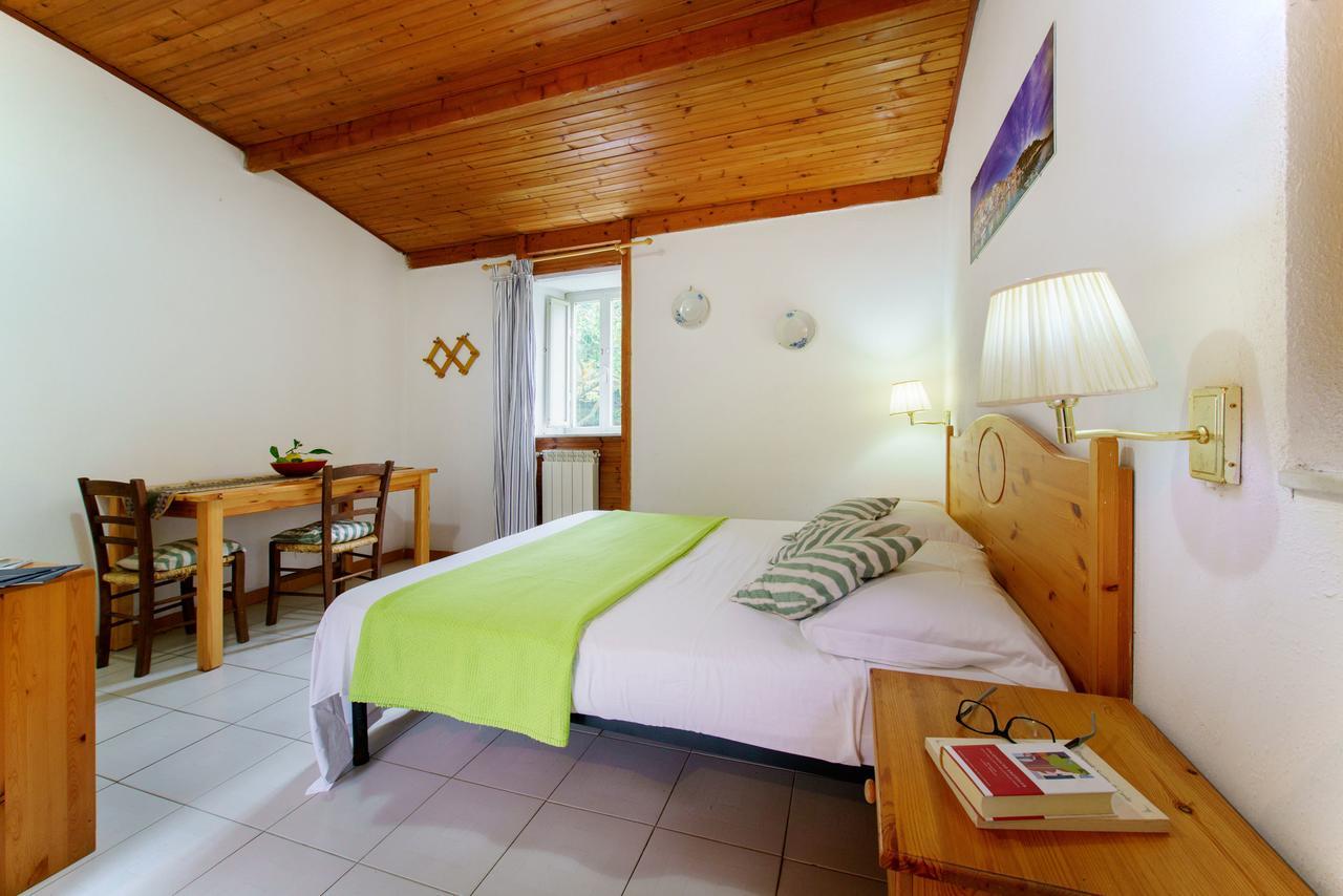 La Rosa Dei Venti Aparthotel Procida
